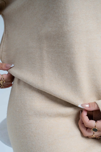 سوت تريكو سوفت سادة عالي الجودة – Beige