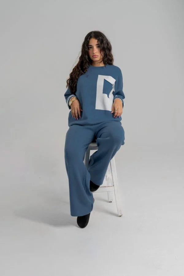 سوت تريكو بلونين بتفاصيل راقية وخامة عالي الجودة - Petrol