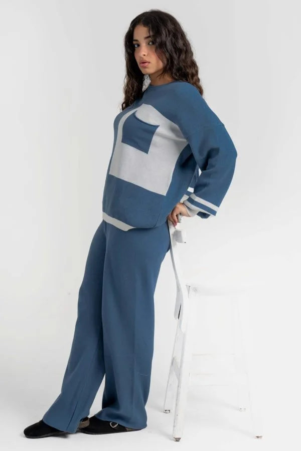 سوت تريكو بلونين بتفاصيل راقية وخامة عالي الجودة - Petrol